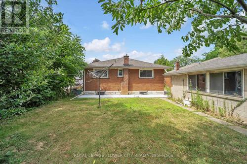 6768 Keiffer Street, Niagara Falls, ON - Outdoor