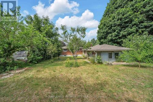6768 Keiffer Street, Niagara Falls, ON - Outdoor