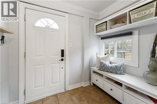 1 Mareve Avenue, Hamilton, ON - Indoor Photo Showing Other Room