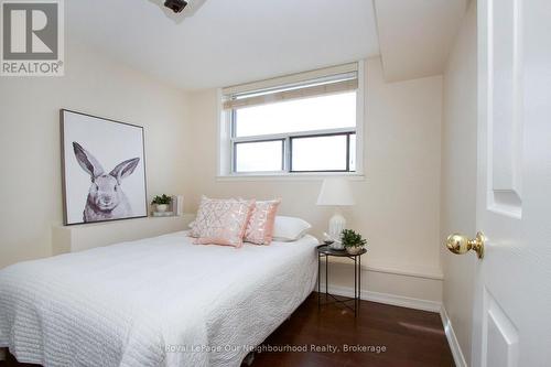 702 - 80 Athol Street E, Oshawa (Central), ON - Indoor Photo Showing Bedroom