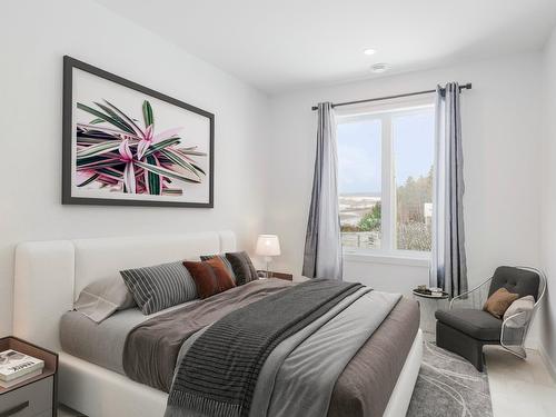 Bedroom - 553 Av. Des Érables, Coaticook, QC - Indoor Photo Showing Bedroom