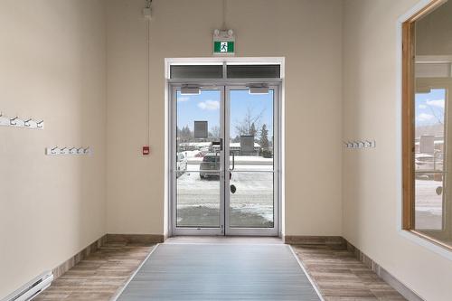 Hall - 112-305 Boul. Du Curé-Labelle, Sainte-Thérèse, QC - Indoor Photo Showing Other Room