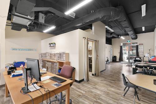 Overall view - 112-305 Boul. Du Curé-Labelle, Sainte-Thérèse, QC - Indoor