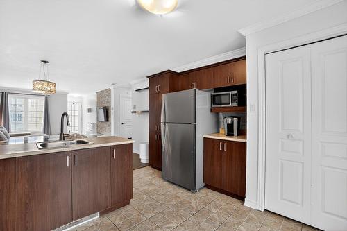 Kitchen - 103 Rue Deschambault, Saint-Jérôme, QC - Indoor Photo Showing Kitchen