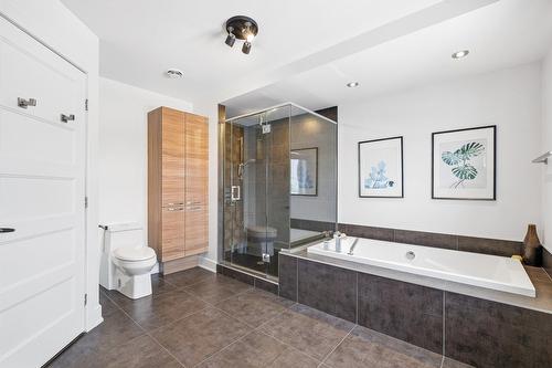 Bathroom - 3053 Rue Des Nénuphars, Marieville, QC - Indoor Photo Showing Bathroom