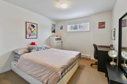 Bedroom - 3200 Rue Des Monarques, Longueuil (Saint-Hubert), QC - Indoor Photo Showing Bedroom