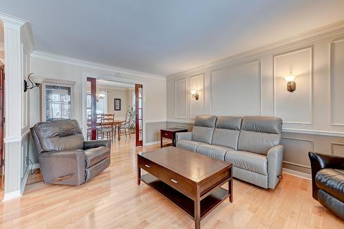 Salon - 1649 Rue Labonté, Chambly, QC - Indoor Photo Showing Living Room