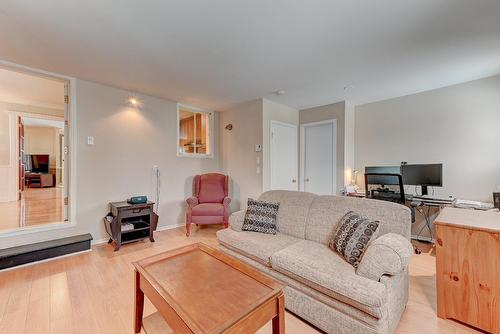 Salle familiale - 1649 Rue Labonté, Chambly, QC - Indoor Photo Showing Living Room