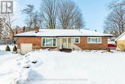 114 O'CARROLL AVENUE  Peterborough (Northcrest Ward 5), ON K9H 4V3