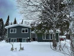 8 John Street  Ear Falls, ON P0V 1T0