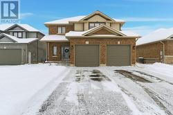 4 TRINITY COURT  Belleville (Belleville Ward), ON K8N 0E7