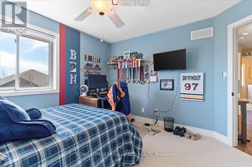 4 Trinity Court, Belleville (Belleville Ward), ON - Indoor Photo Showing Bedroom