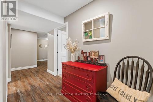 4 Trinity Court, Belleville (Belleville Ward), ON - Indoor Photo Showing Other Room