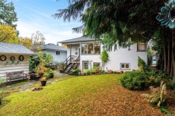 416 Richmond Ave  Victoria, BC V8S 3Y4