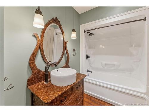 32 Campbell Hill Rd, St George, NB 