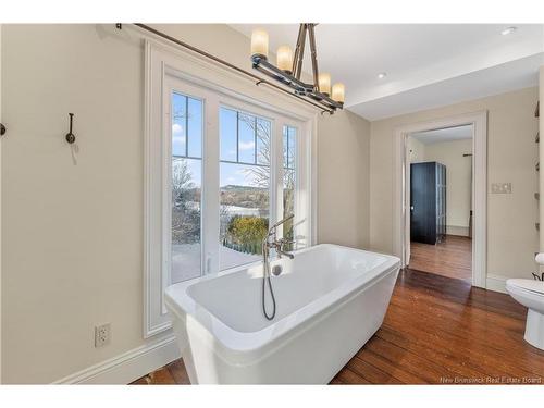 32 Campbell Hill Rd, St George, NB 