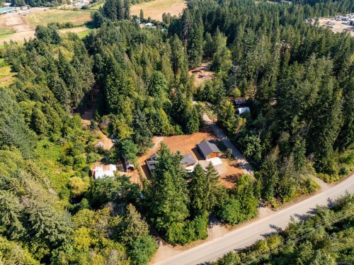 3368 Small Rd, Courtenay, BC 