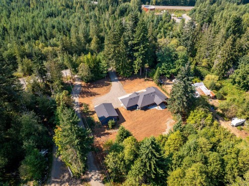 3368 Small Rd, Courtenay, BC 