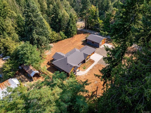 3368 Small Rd, Courtenay, BC 