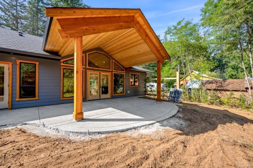 3368 Small Rd, Courtenay, BC 