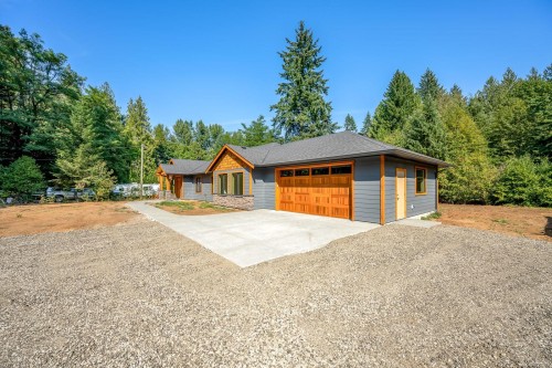 3368 Small Rd, Courtenay, BC 