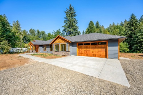 3368 Small Rd, Courtenay, BC 