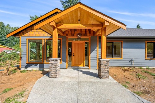 3368 Small Rd, Courtenay, BC 