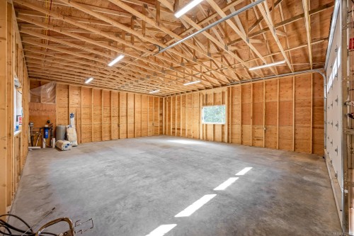 3368 Small Rd, Courtenay, BC 