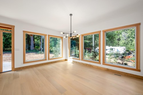 3368 Small Rd, Courtenay, BC 
