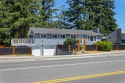 5350 Metral Dr  Nanaimo, BC V9T 2K8