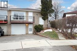 30 LOWBANK COURT  Toronto, ON M2M 3A4