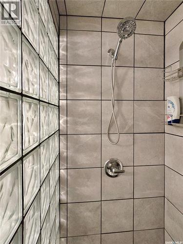 3102 Caen Street, Saskatoon, SK - Indoor Photo Showing Bathroom