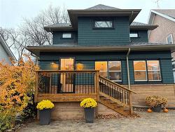 78 Arlington ST  Winnipeg, MB R3G 1Y4