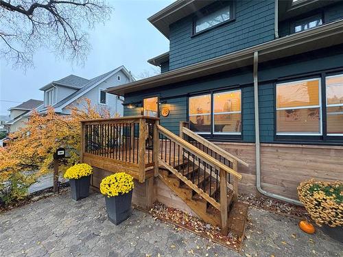 78 Arlington St, Winnipeg, MB 