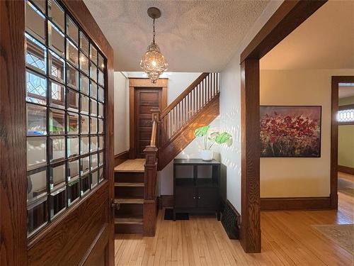 78 Arlington St, Winnipeg, MB 