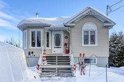 3361 Ch. du Tour-du-Lac  Hérouxville, QC G0X 1L0