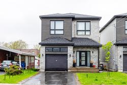 1710 Rue Coderre  Longueuil (Saint-Hubert), QC J3Y 4N1