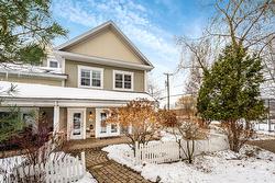 101-130 Boul. de Bromont  Bromont, QC J2L 2K8