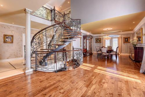 Hall d'entrée/Vestibule - 5 Rue Finch, Dollard-Des-Ormeaux, QC - Indoor Photo Showing Other Room