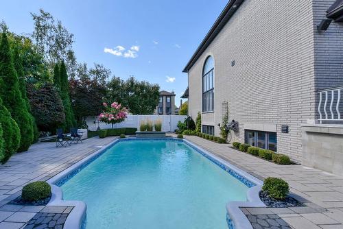Piscine - 5 Rue Finch, Dollard-Des-Ormeaux, QC - Outdoor With In Ground Pool