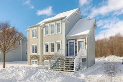 9719 Rue Yvon-Paiement  Mirabel, QC J7N 0M4