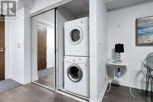1110 - 255 Village Green Square, Toronto, ON - Indoor Photo Showing Laundry Room