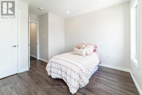 134 Gibson Avenue, Hamilton, ON - Indoor Photo Showing Bedroom