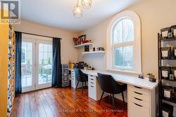 Office / room adjacent to the kitchen and deck - 