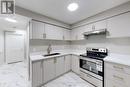 195 Balmoral Avenue N, Hamilton, ON  - Indoor Photo Showing Kitchen 
