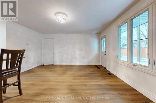 195 Balmoral Avenue N, Hamilton, ON - Indoor Photo Showing Other Room