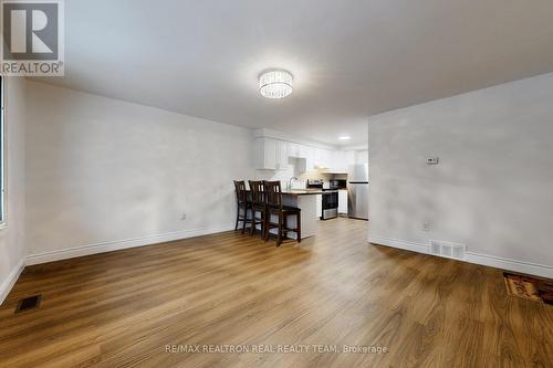 195 Balmoral Avenue N, Hamilton, ON - Indoor