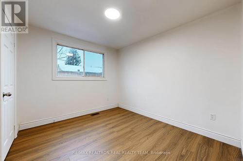 195 Balmoral Avenue N, Hamilton, ON - Indoor Photo Showing Other Room