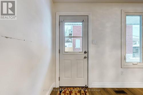 195 Balmoral Avenue N, Hamilton, ON - Indoor Photo Showing Other Room