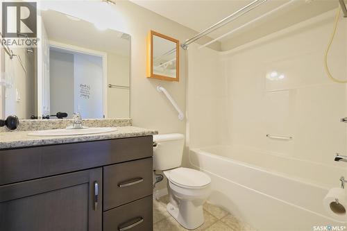 112 610 Centennial Boulevard, Warman, SK - Indoor Photo Showing Bathroom